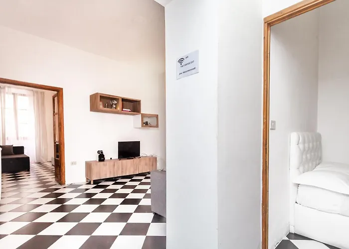 Palazzo Sant'elena * רומא